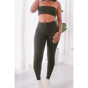 Bandeau Black Legging Set Athleisure Activewear Soft Workout Yoga Pilates
